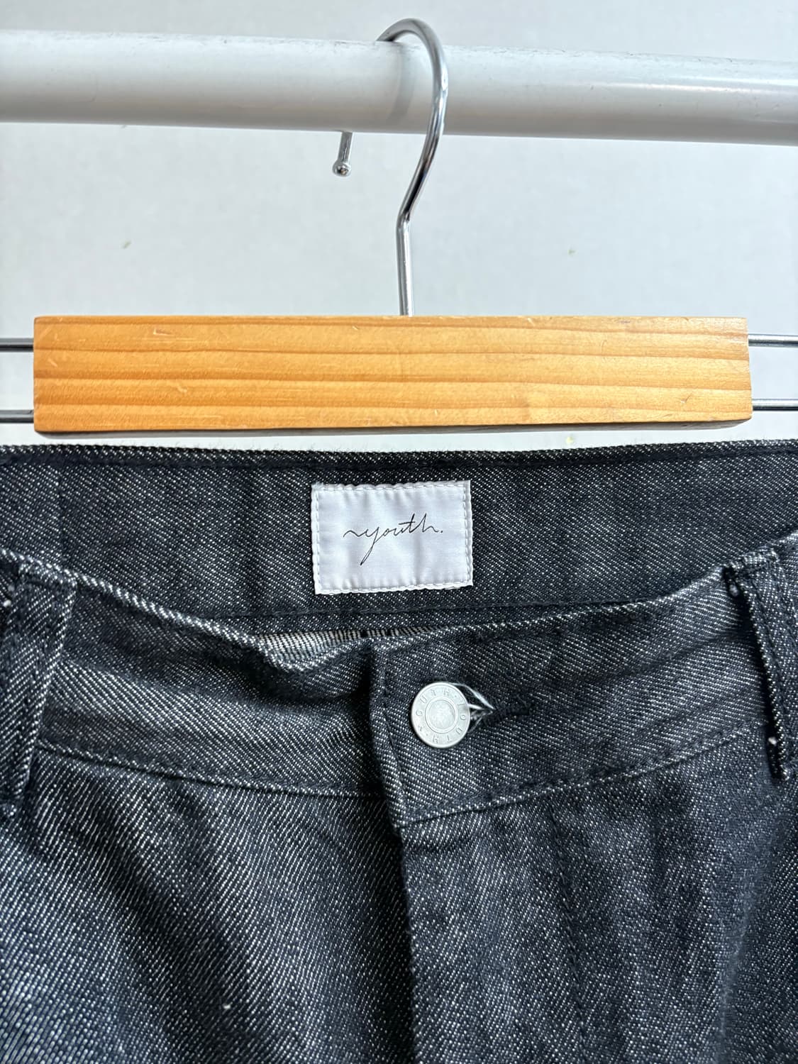 유스 커브드 흑청 데님 팬츠 상품이미지3