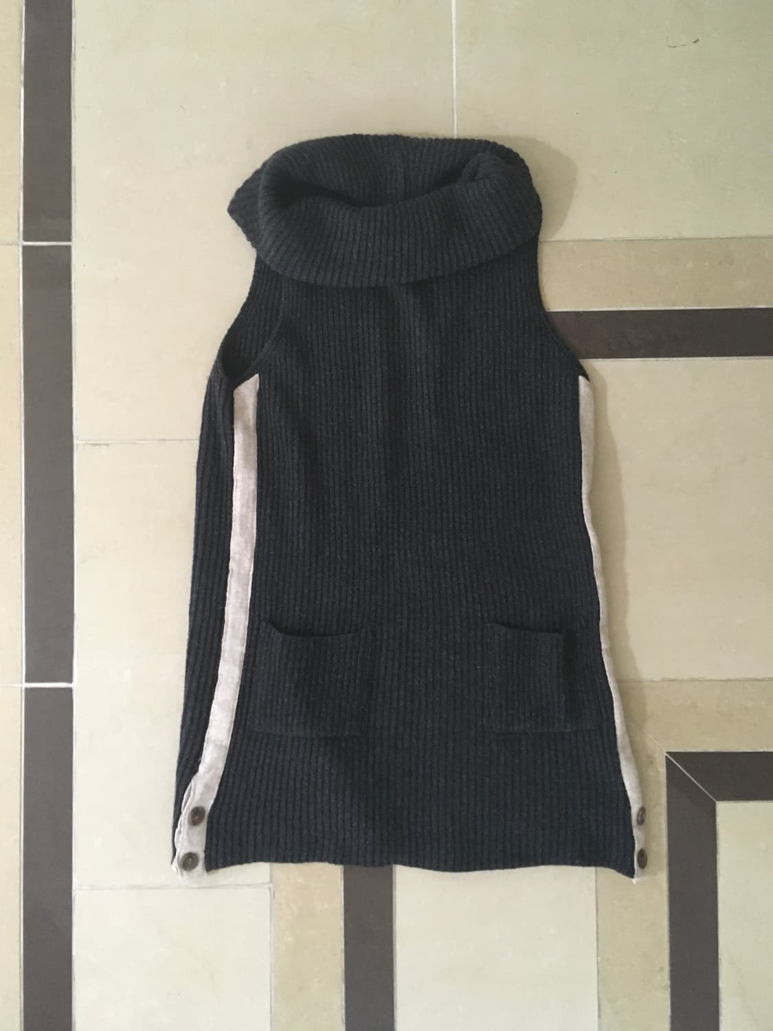 Wool trimming big turtle knit vest 상품이미지6