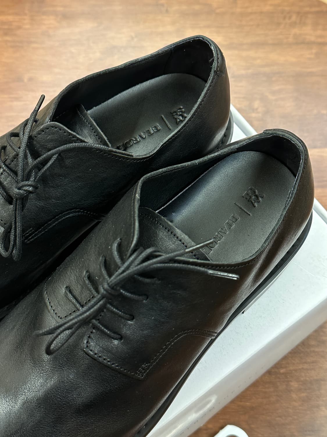 [새제품] 야세 YASE 홀리 홀스하이드 컴포트 더비 슈즈 블랙 US10 상품이미지2