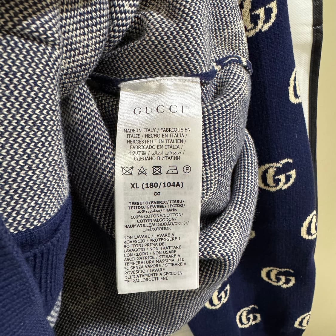 구찌 자카드 GG로고 가디건 XL사이즈 전재준 가디건 상품이미지7