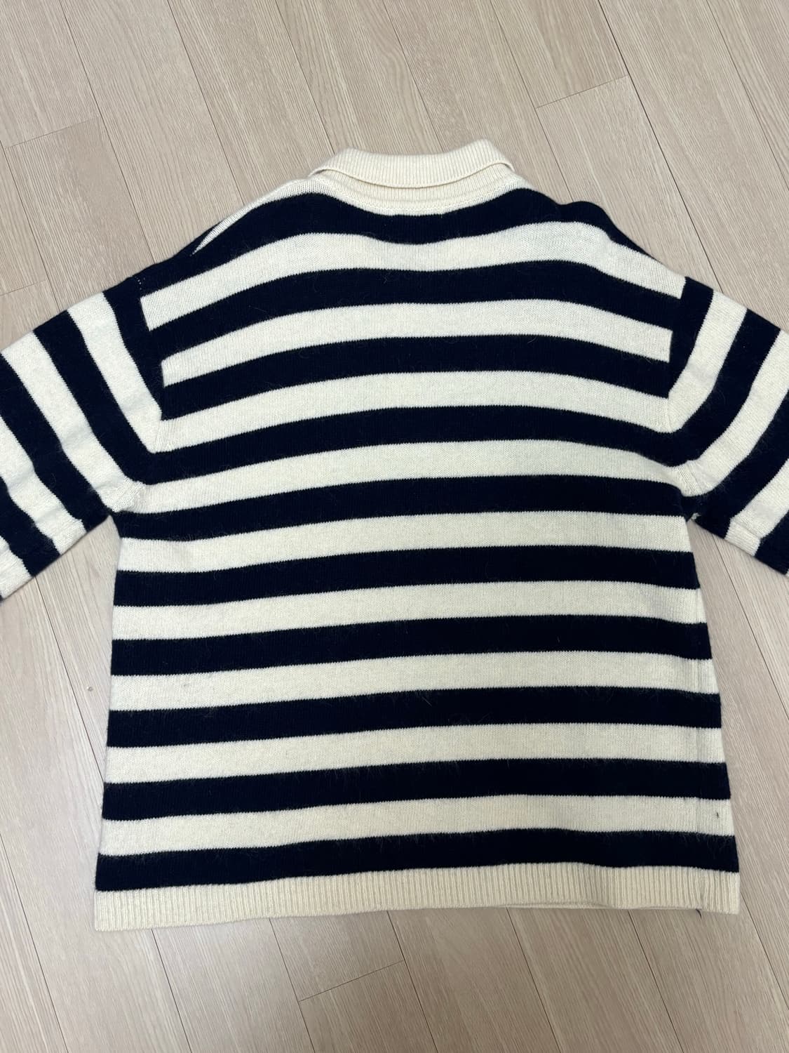 그로브 21HOLIDAY 스트라이프 카라니트 상품이미지6