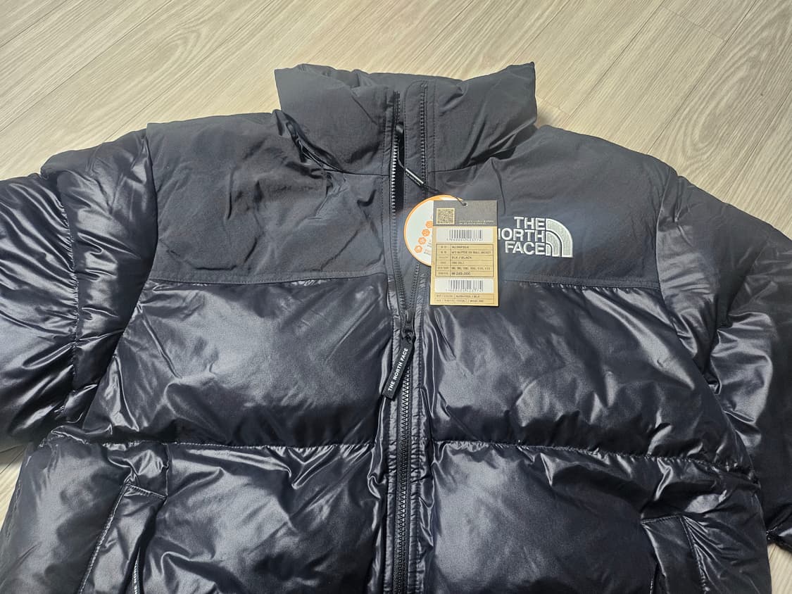 노스페이스 눕시 온 볼 자켓 블랙 상품이미지3