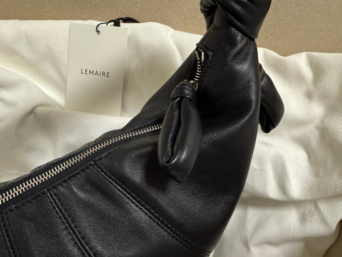 르메르 포춘백 나파레더 라지 사이즈 블랙 상품이미지3