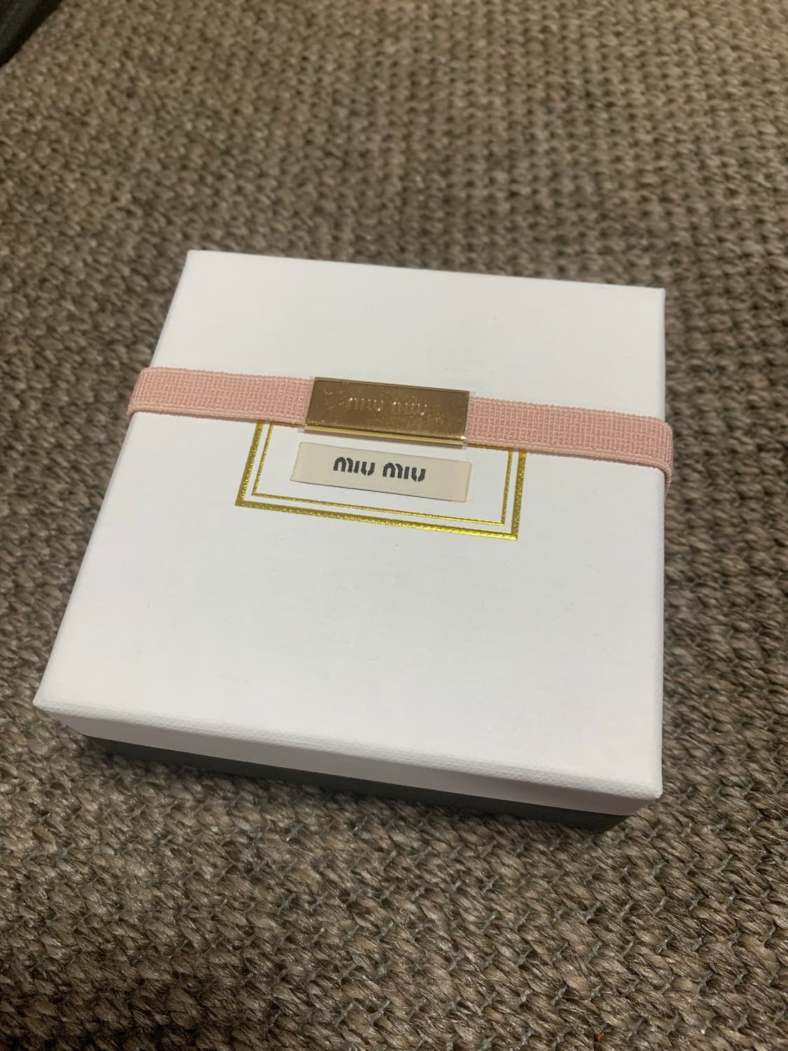 미우미우 헤어핀 상품이미지3