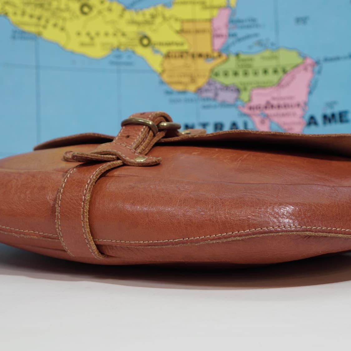 일비종떼 이태리 레더 버클 백 상품이미지9