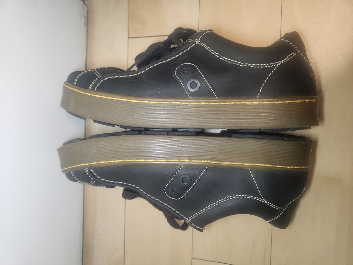닥터마틴 2827 빈티지 블랙 스티치 스니커즈 270 상품이미지5