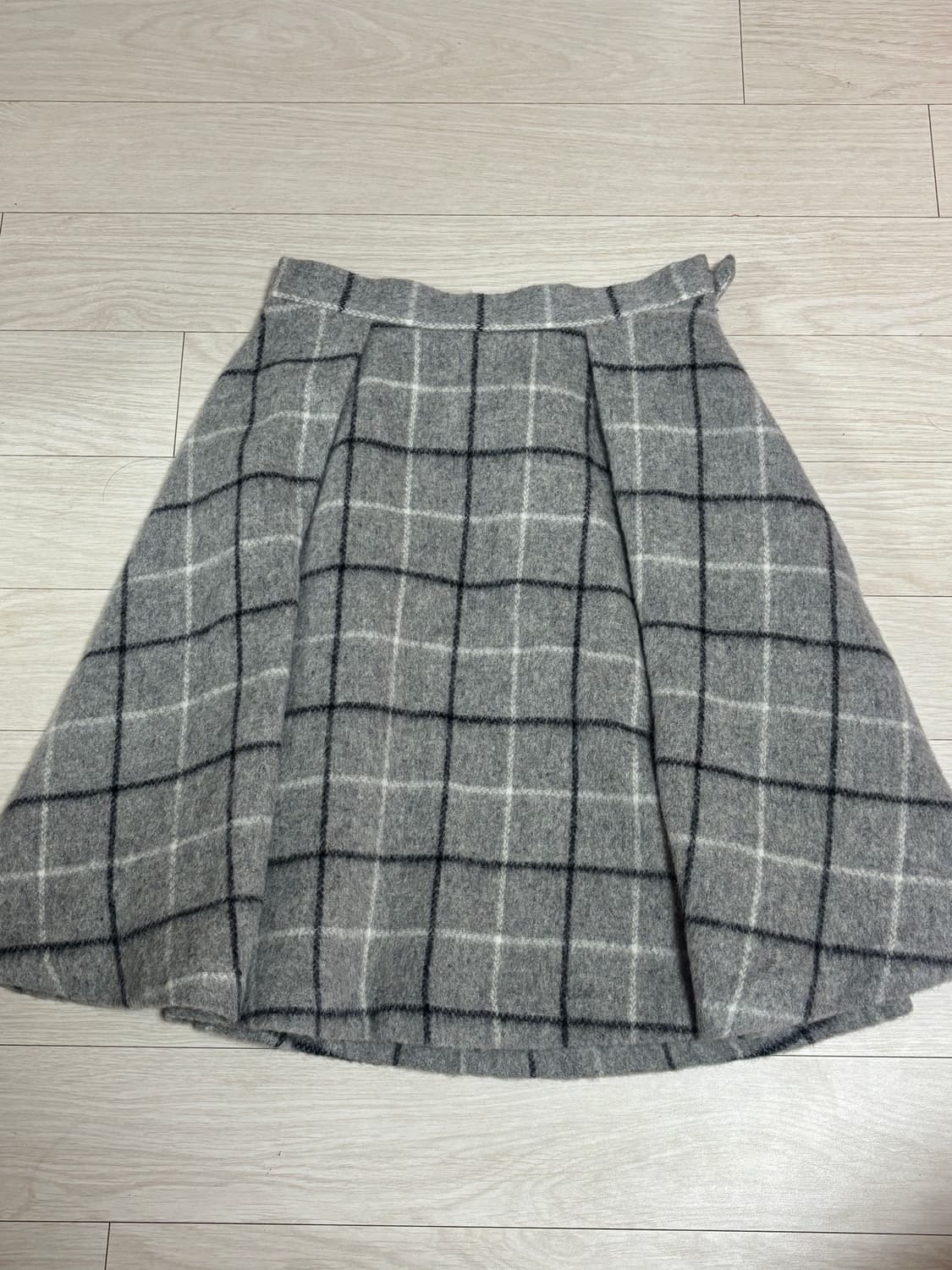 울 체크 플레어 미디 스커트 상품이미지1
