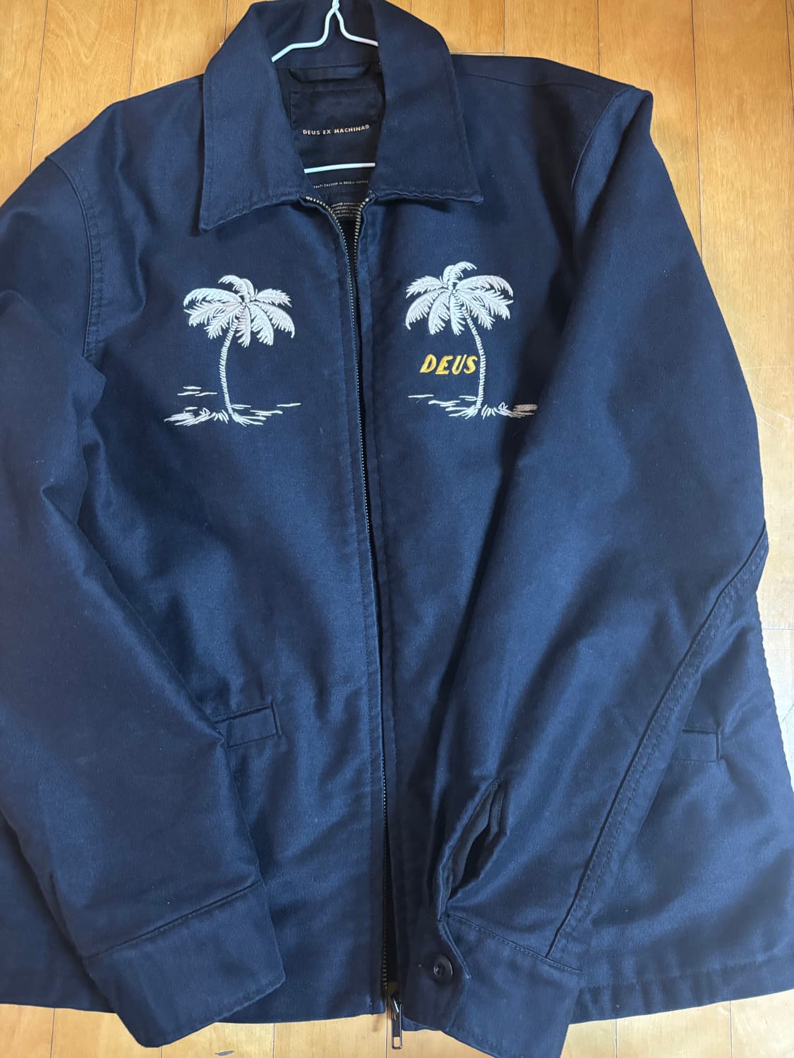 데우스 자켓 상품이미지1