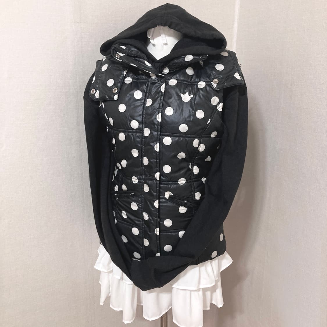 아디다스 올드스쿨 도트 패딩조끼 XS 상품이미지1