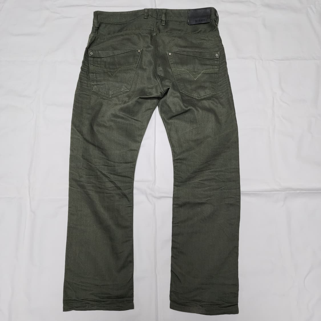 디젤 크루리 레귤러 슬림 워크웨어 아메카지 카키팬츠 상품이미지3