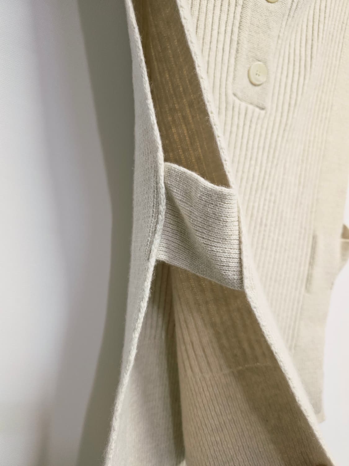 JS뉴욕 아이보리 카라넥 니트 조끼 상품이미지3