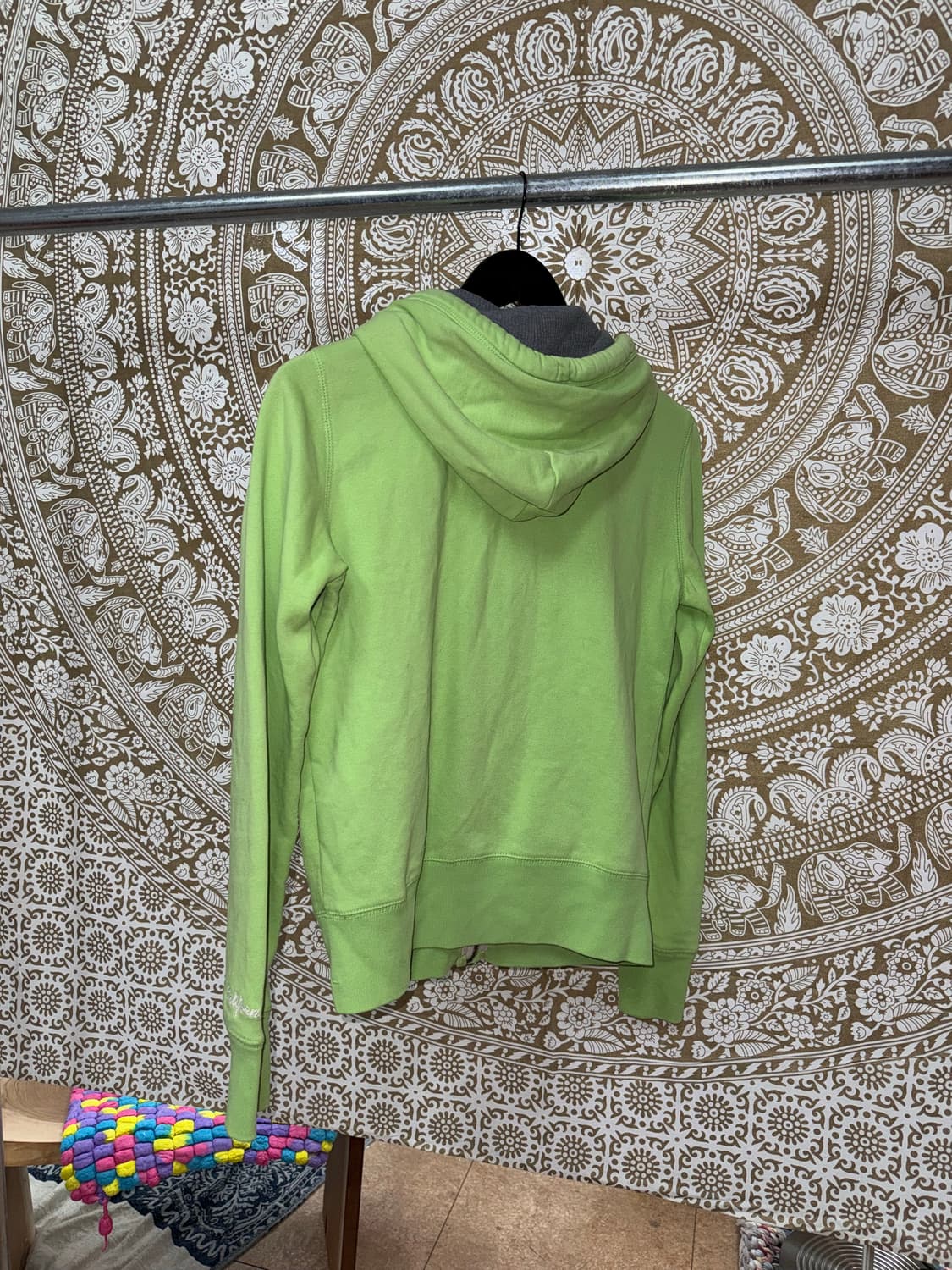 후아유 연두 여성 자수 후드집업  상품이미지6