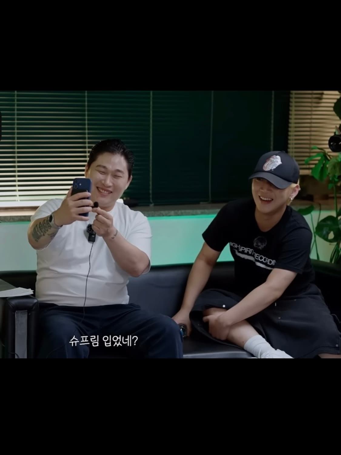 슈프림 히스테릭 글래머 후드집업m 키드밀리 착용 상품이미지2