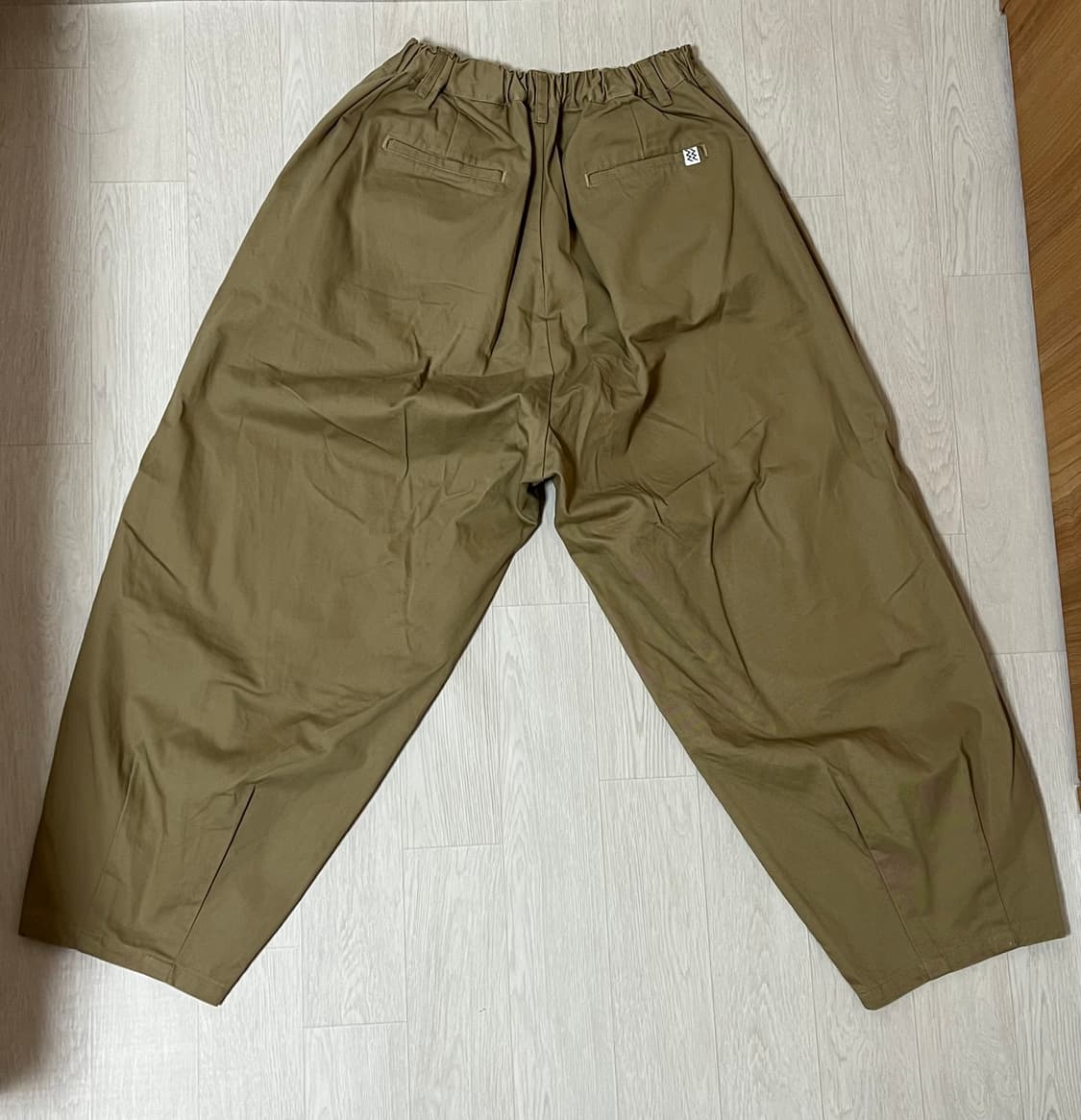 NENETS AUTHENTIC 2턱 벌룬 PANTS BEIGE 상품이미지2