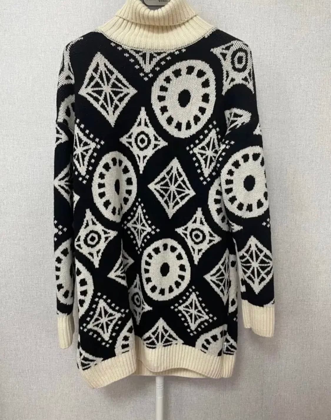 Paul Smith Paul 롱 스웨터 상품이미지1