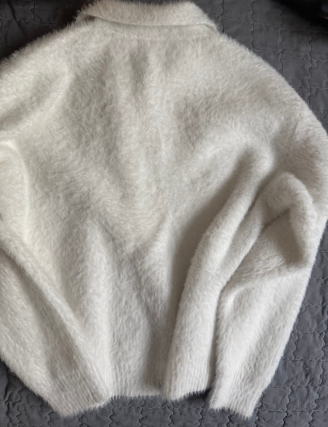 (새상품) 오텀 wc 크롭 투웰브 앙고라 니트 화이트 상품이미지3