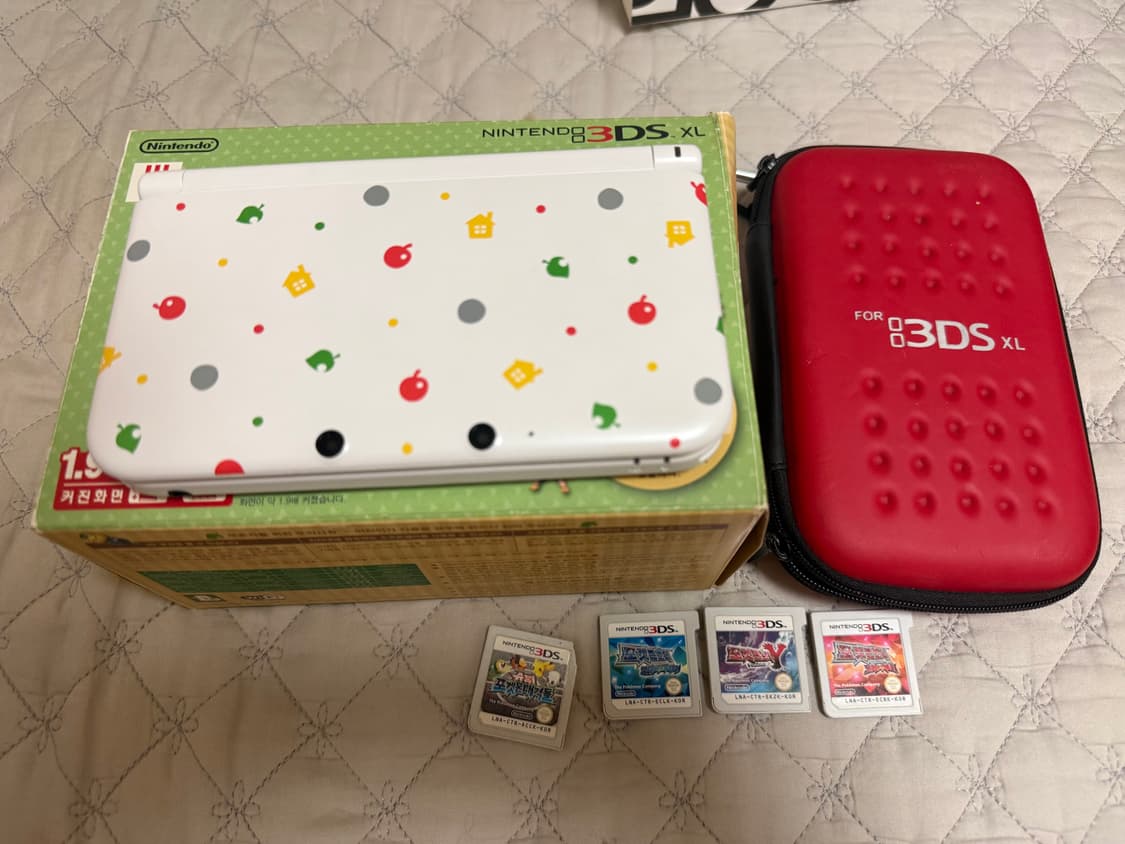 닌텐도 3DS XL 튀어나와요 동물의숲 에디션 풀박스 상품이미지1