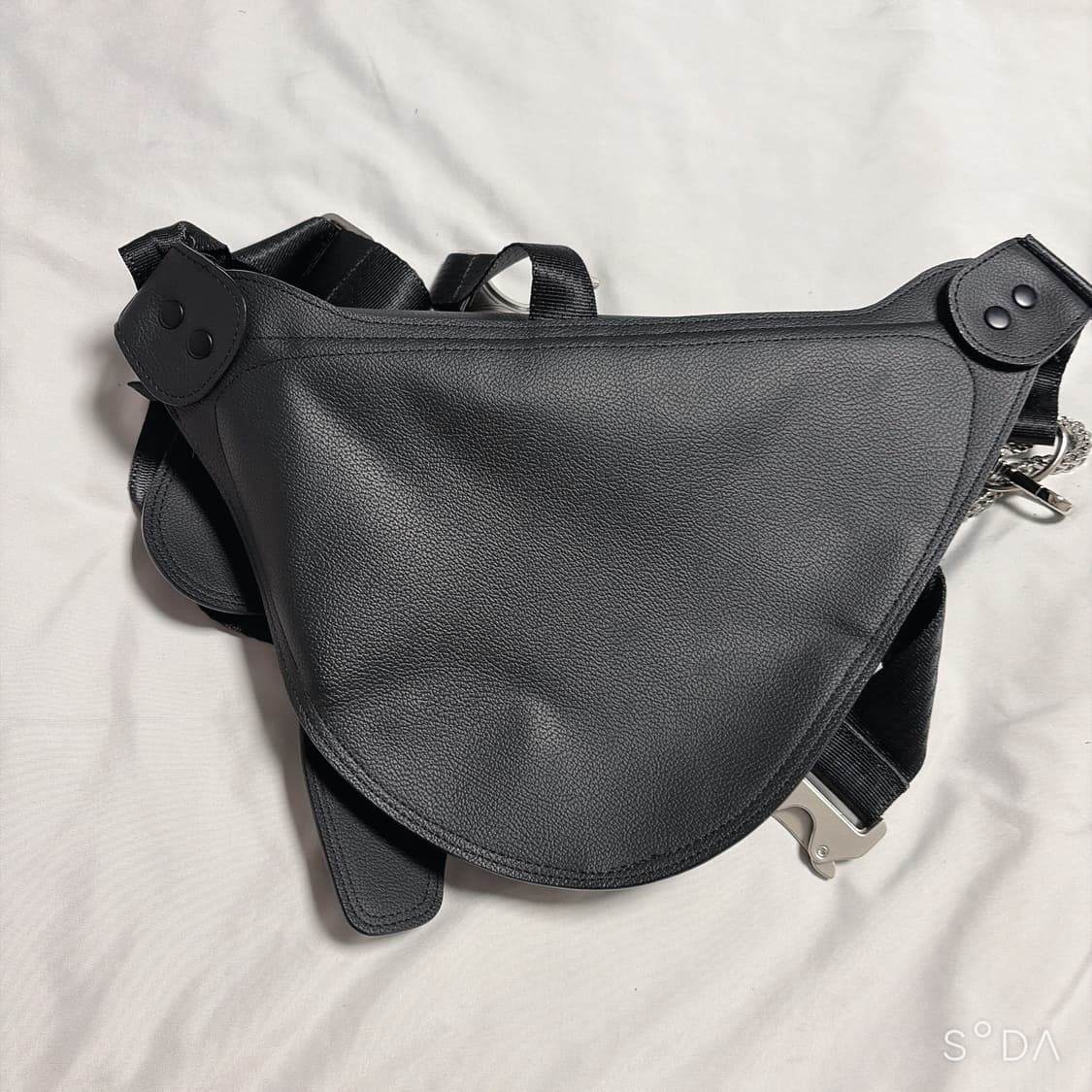 이우가마카라스 버클백 크로스백 상품이미지8