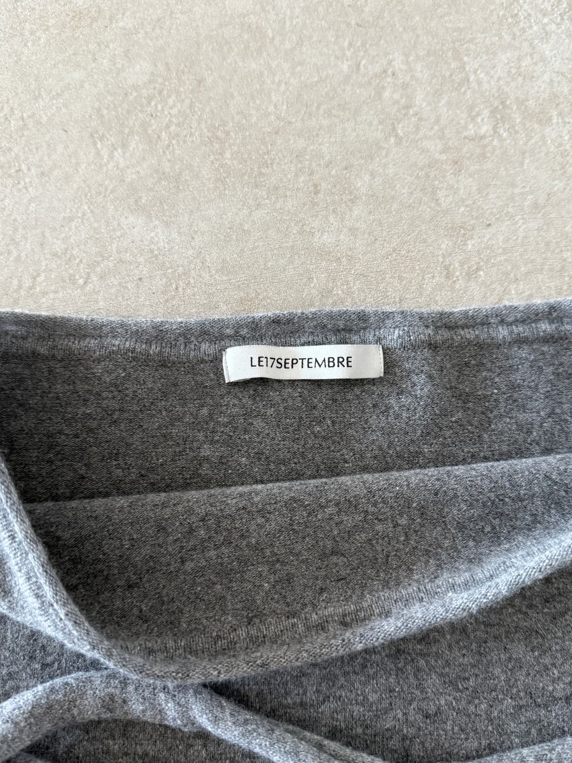 르셉템버 르917 캐시미어 블렌드 니트 튜브 탑 그레이 상품이미지3
