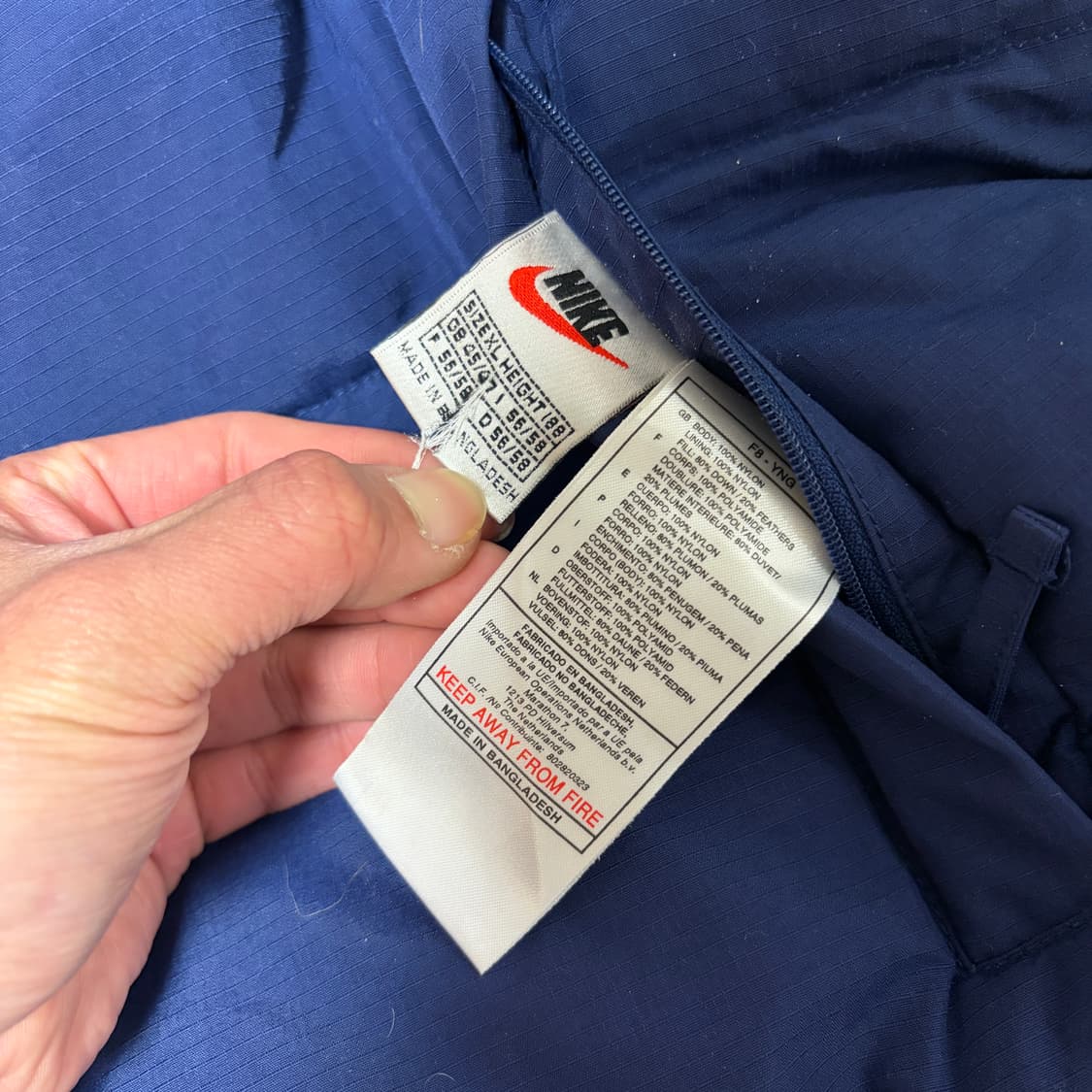 나이키 90s 올드스쿨 립스탑 리버시블 푸퍼 패딩 상품이미지8