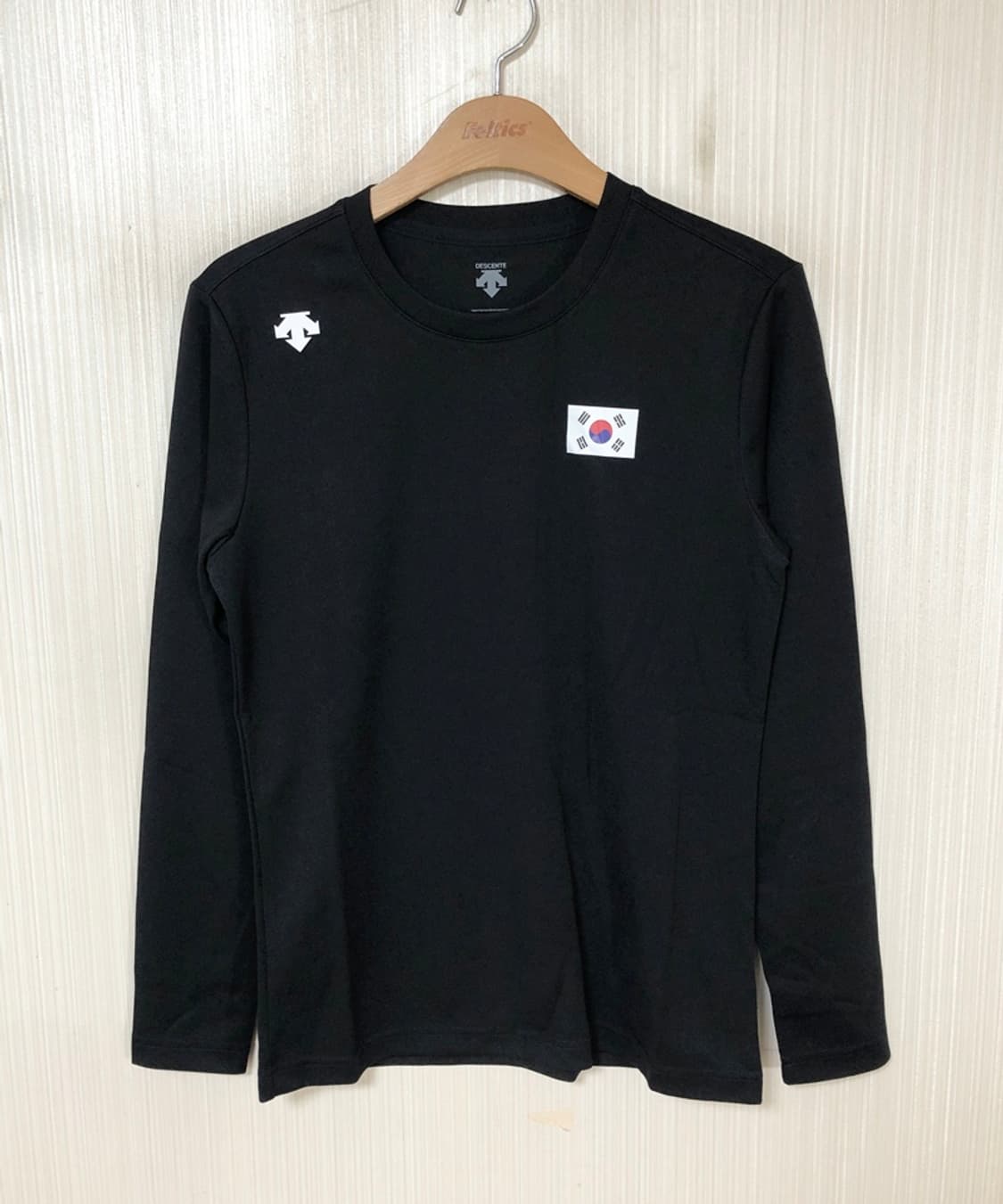 데상트국대 국대KOREA 국대트레이닝 긴팔티셔츠 XS(85) 상품이미지1