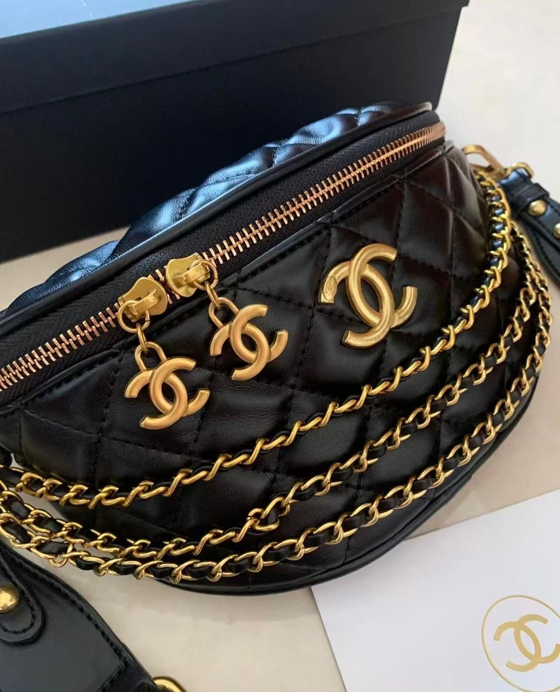 샤넬 뷰티 크로스 힙색 슬링백 상품이미지3