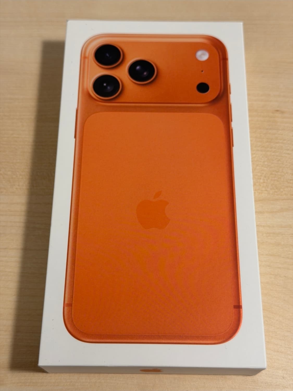 아이폰17프로맥스 256기가 오렌지 미개봉 상품이미지1