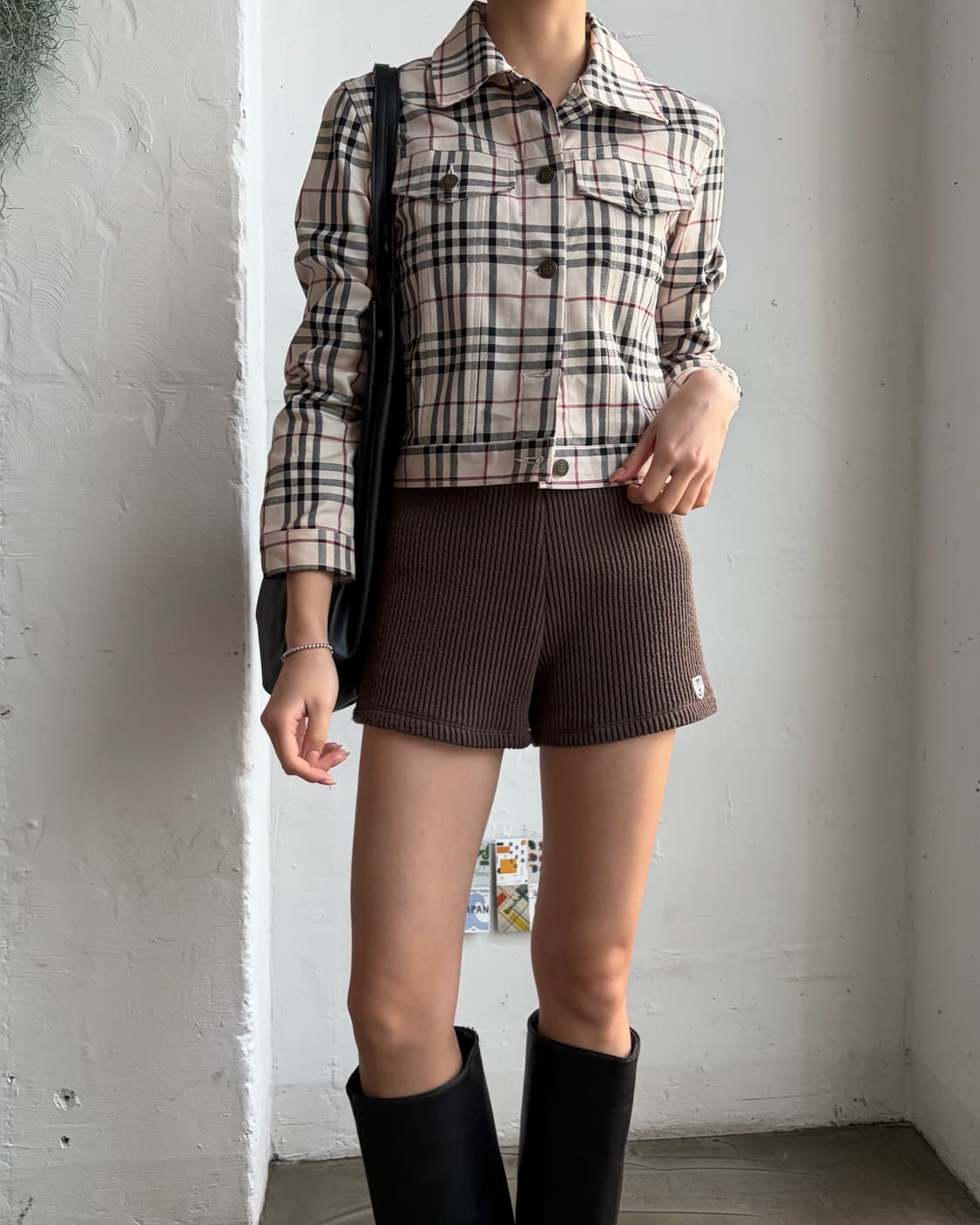 버버리 체크 숏 자켓 상품이미지6