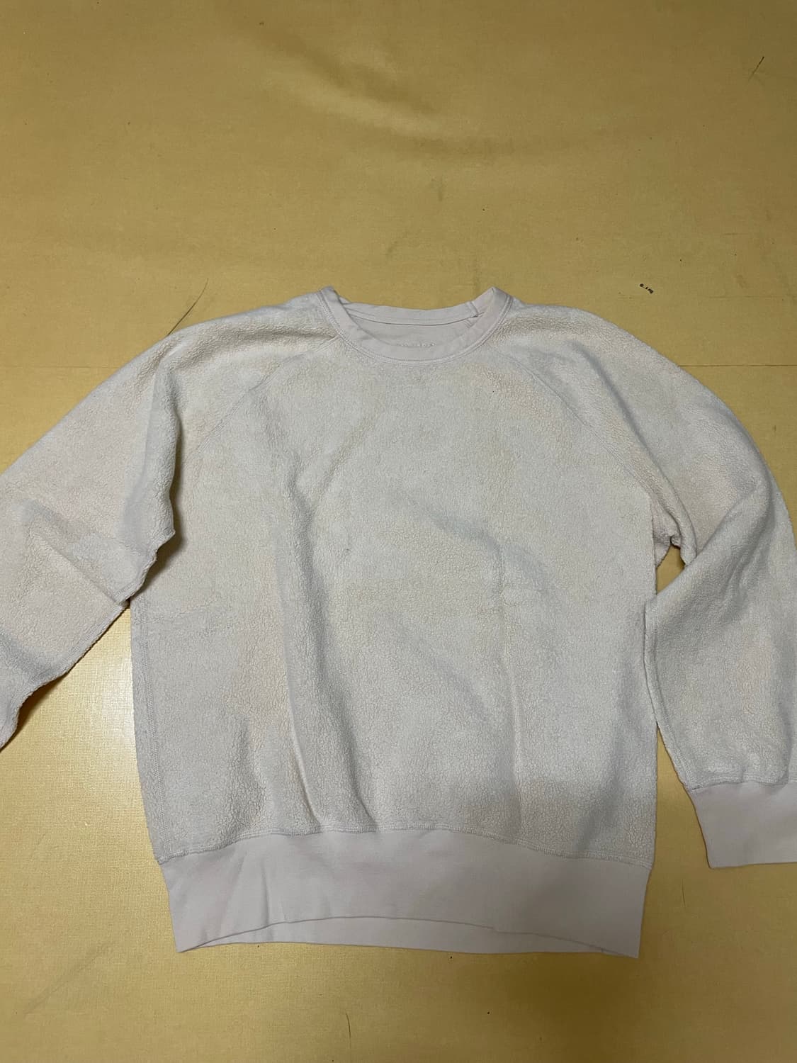 아워레가시 리버시블 맨투맨 크림 상품이미지1