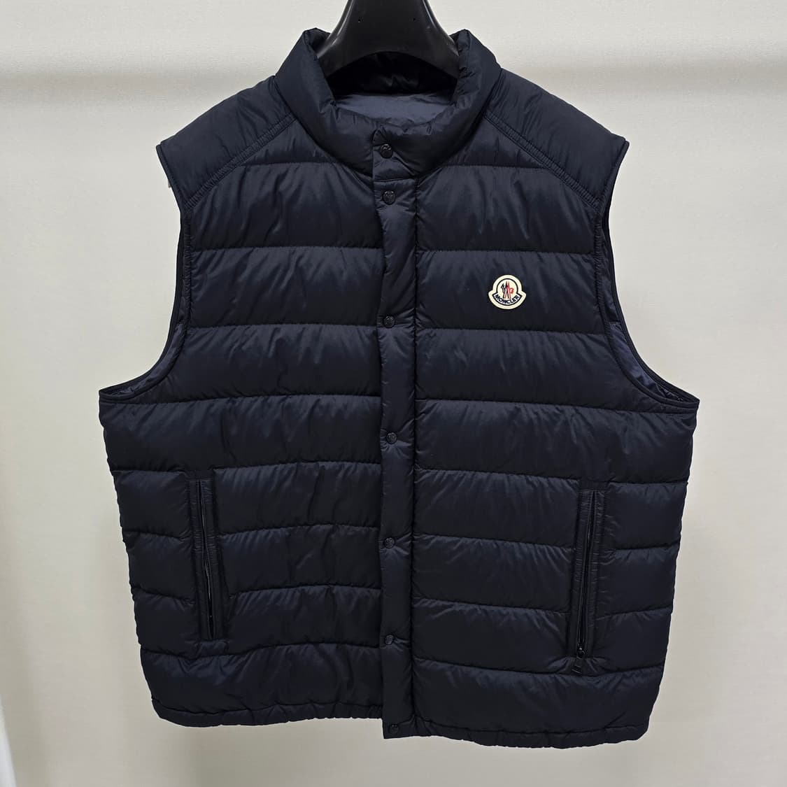 24fw 몽클레어 바트 조끼 패딩 6사이즈 110 판매 상품이미지1