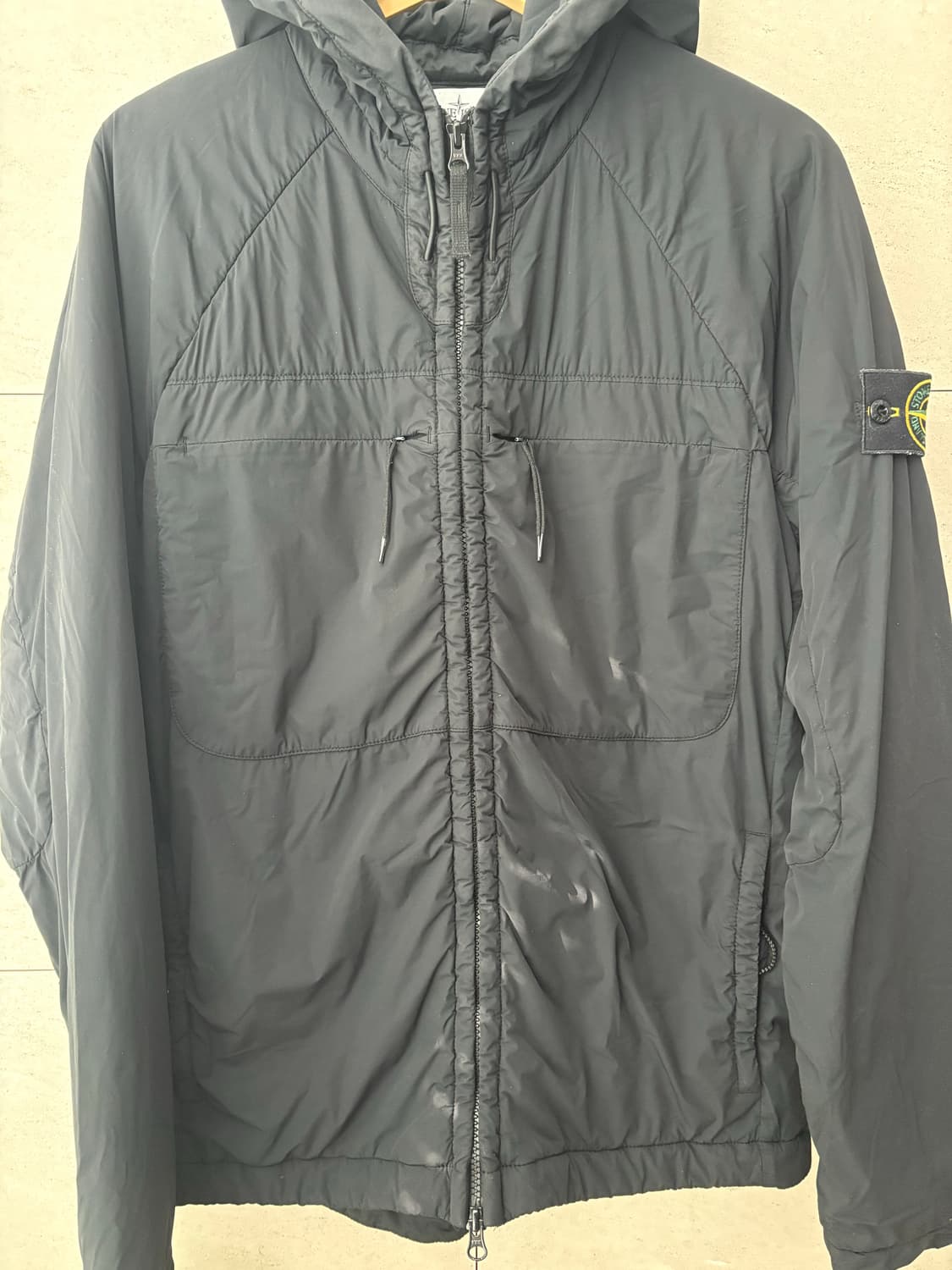 [L] 백화점판 스톤아일랜드 컴포트 테크 자켓 상품이미지1