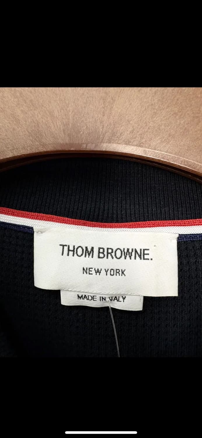 톰브라운 4바 와플 폴로 니트 카라티 H2315 상품이미지8