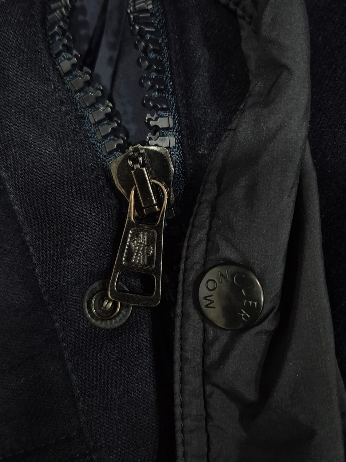 몽클레르(Moncler) 'Rillieux' 다운 패딩 점퍼 남성 110 상품이미지3