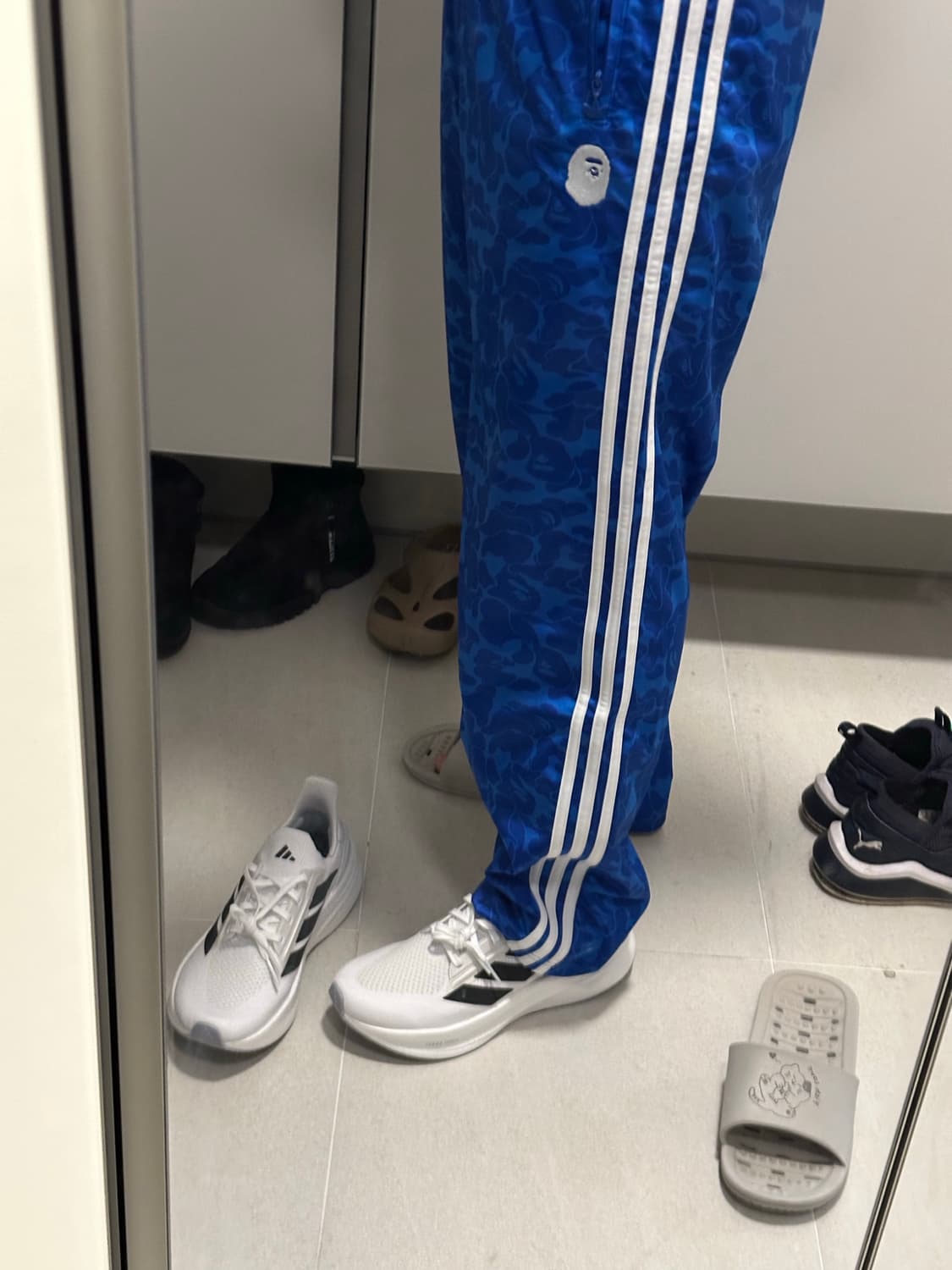 아디다스 베이프 트랙팬츠 블루 상품이미지1