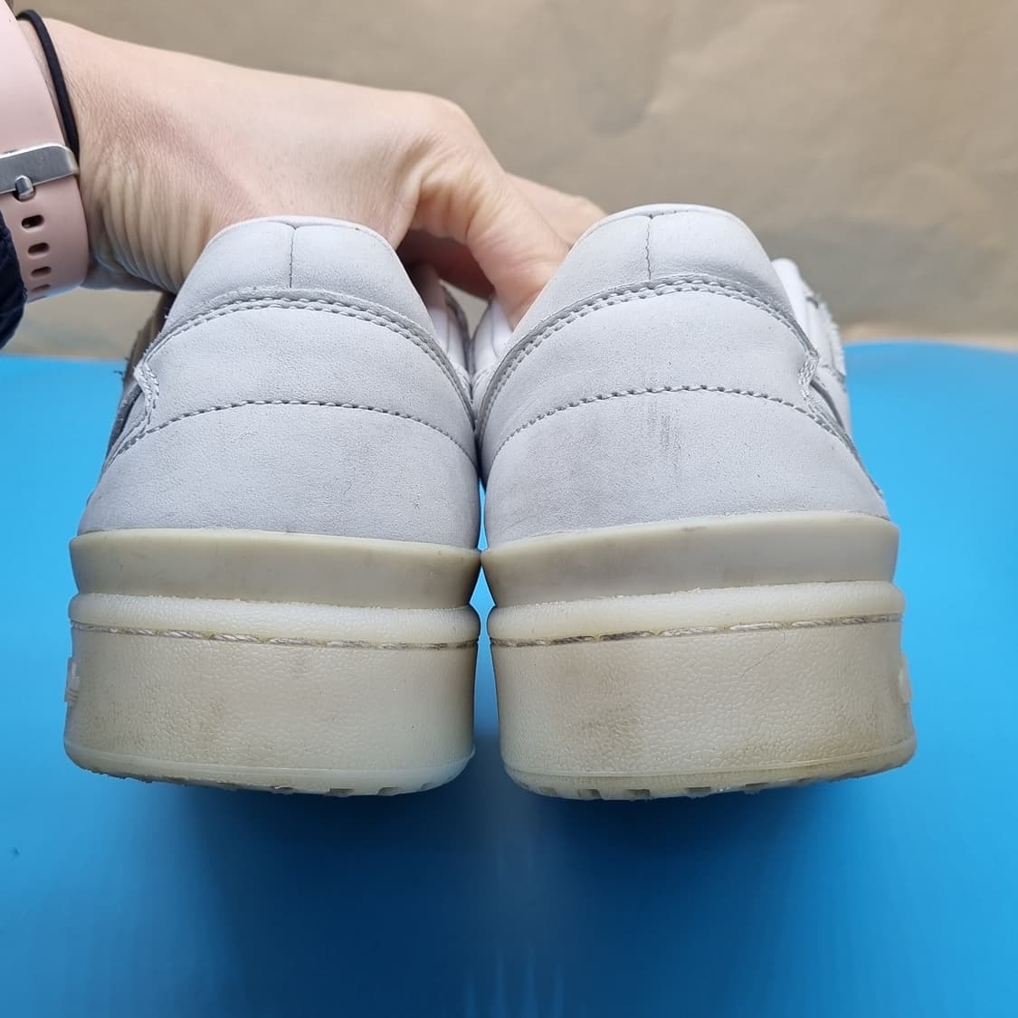 아디다스 포럼 로우 CL 남성스니커즈260  상품이미지4