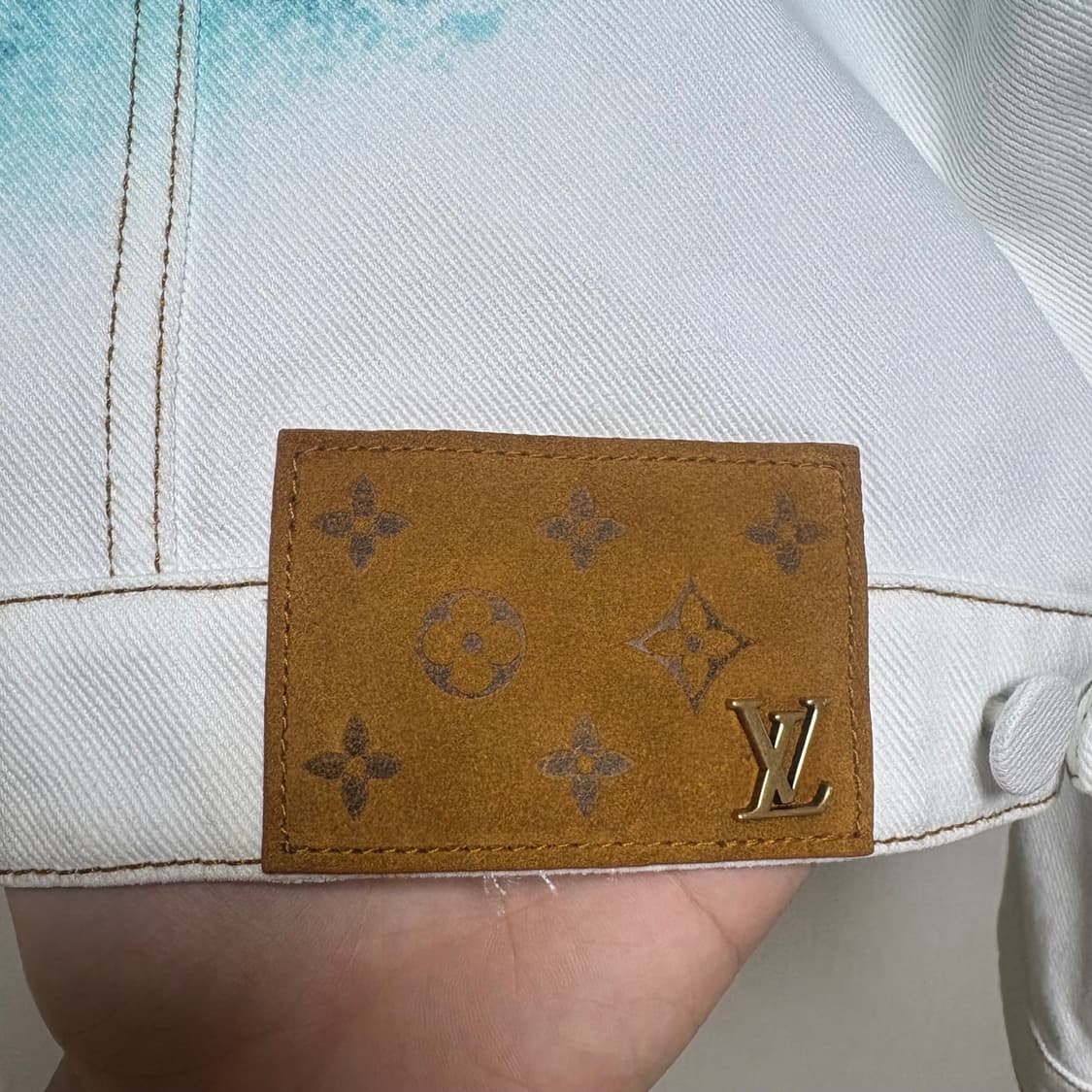 [50/백화점판/새상품급] 루이비통 스프레드 스프레이 데님 자켓 상품이미지3