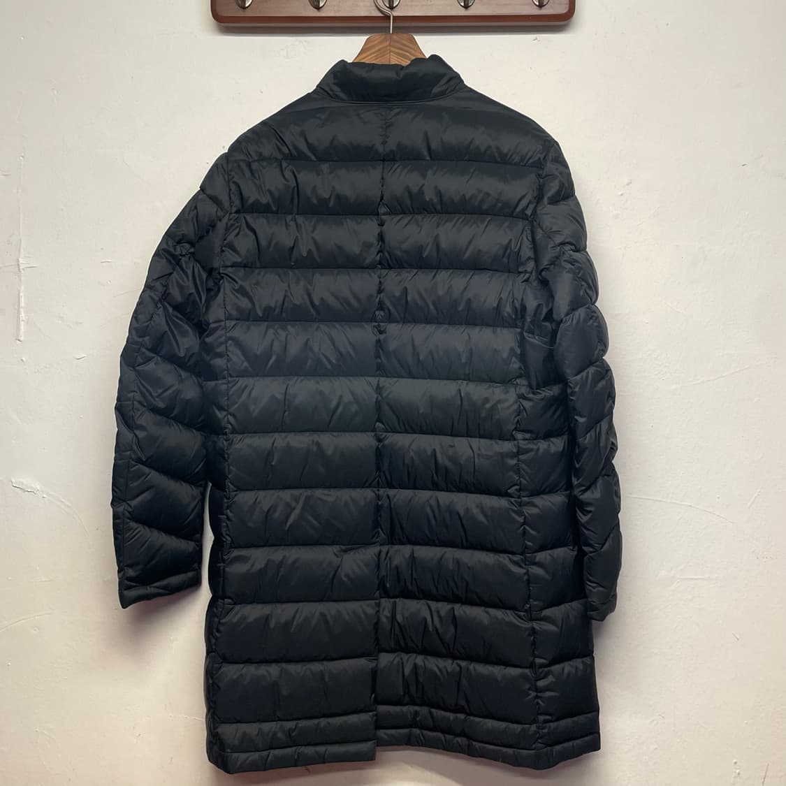헤지스 블랙 덕 다운 패딩 코트 상품이미지5