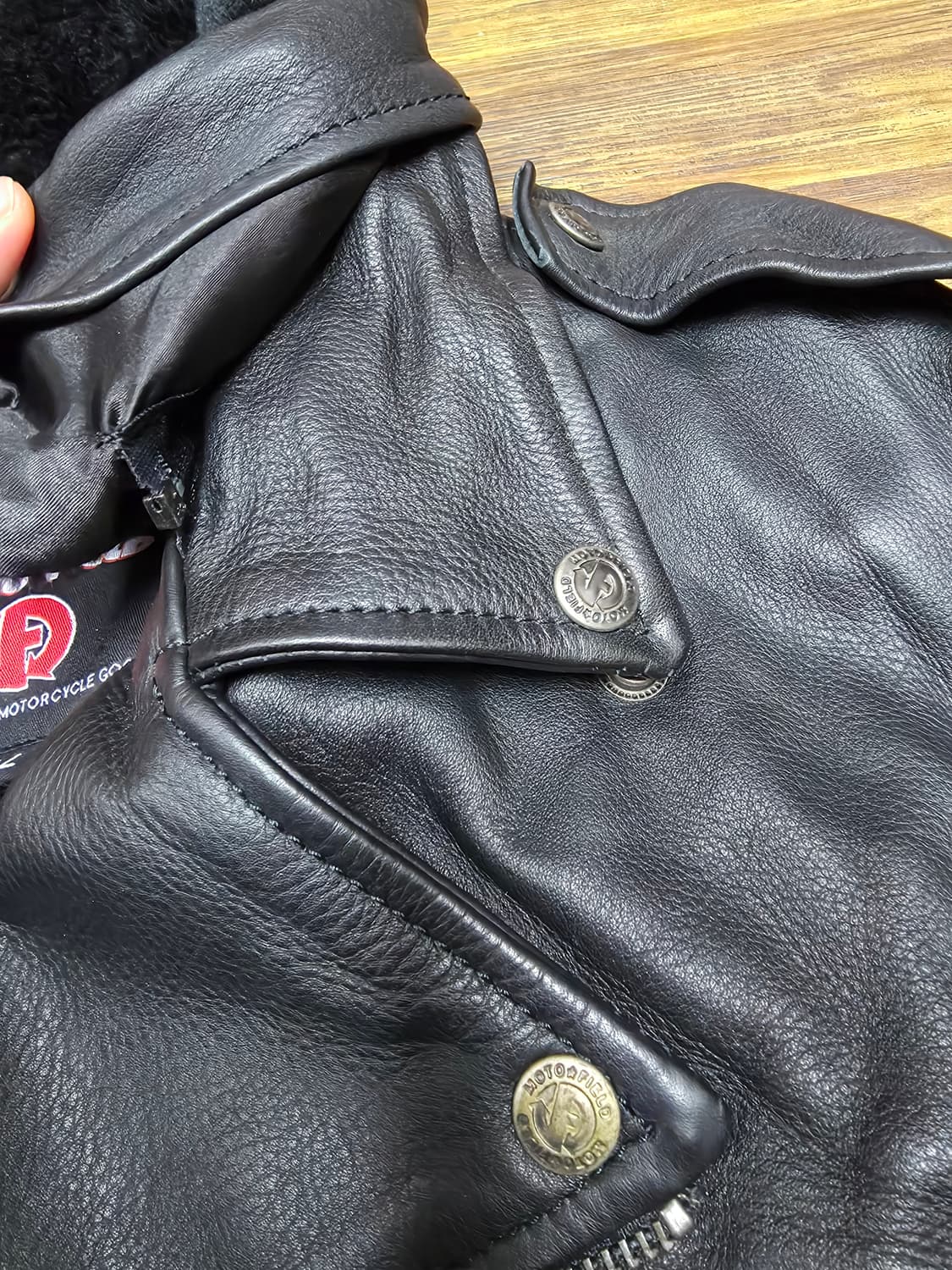 모토필드 소가죽자켓 미사용품
 상품이미지3