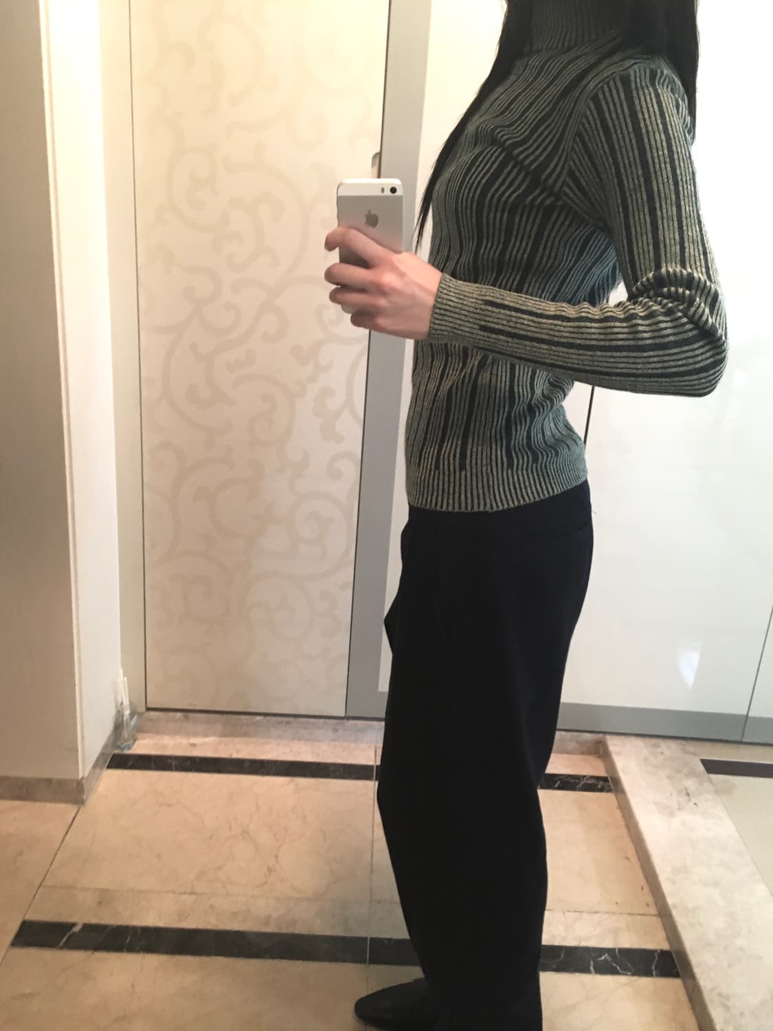 Vintage stripe high-neck knit 상품이미지3