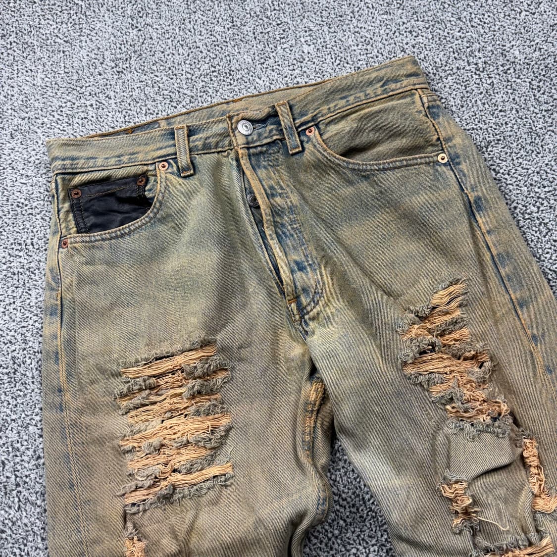 리바이스 501 Uk 레더 포켓 디스트로이드 워싱 데님 팬츠 상품이미지5