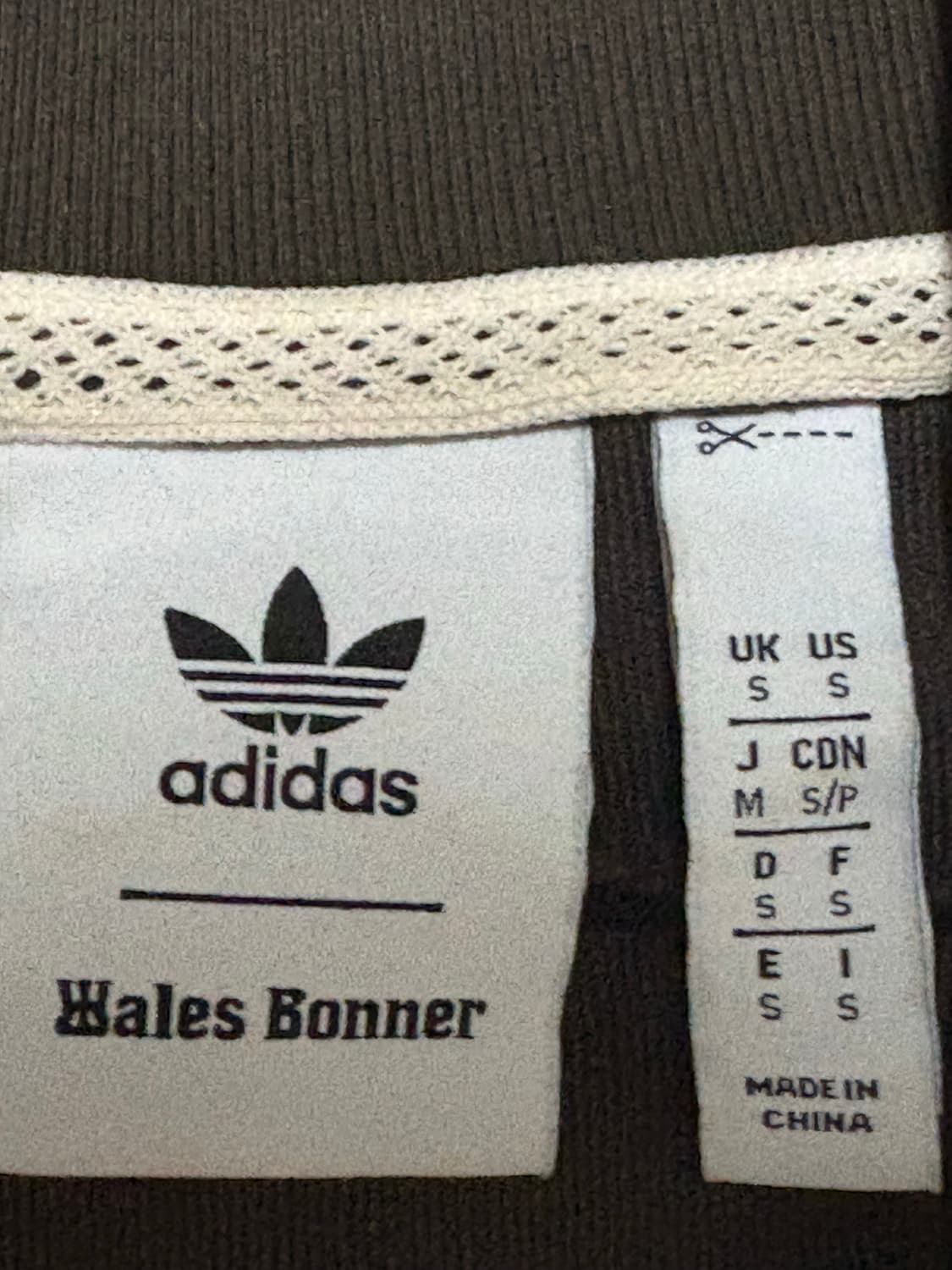 아디다스 웨일즈보너 타월 롱슬리브 상품이미지2