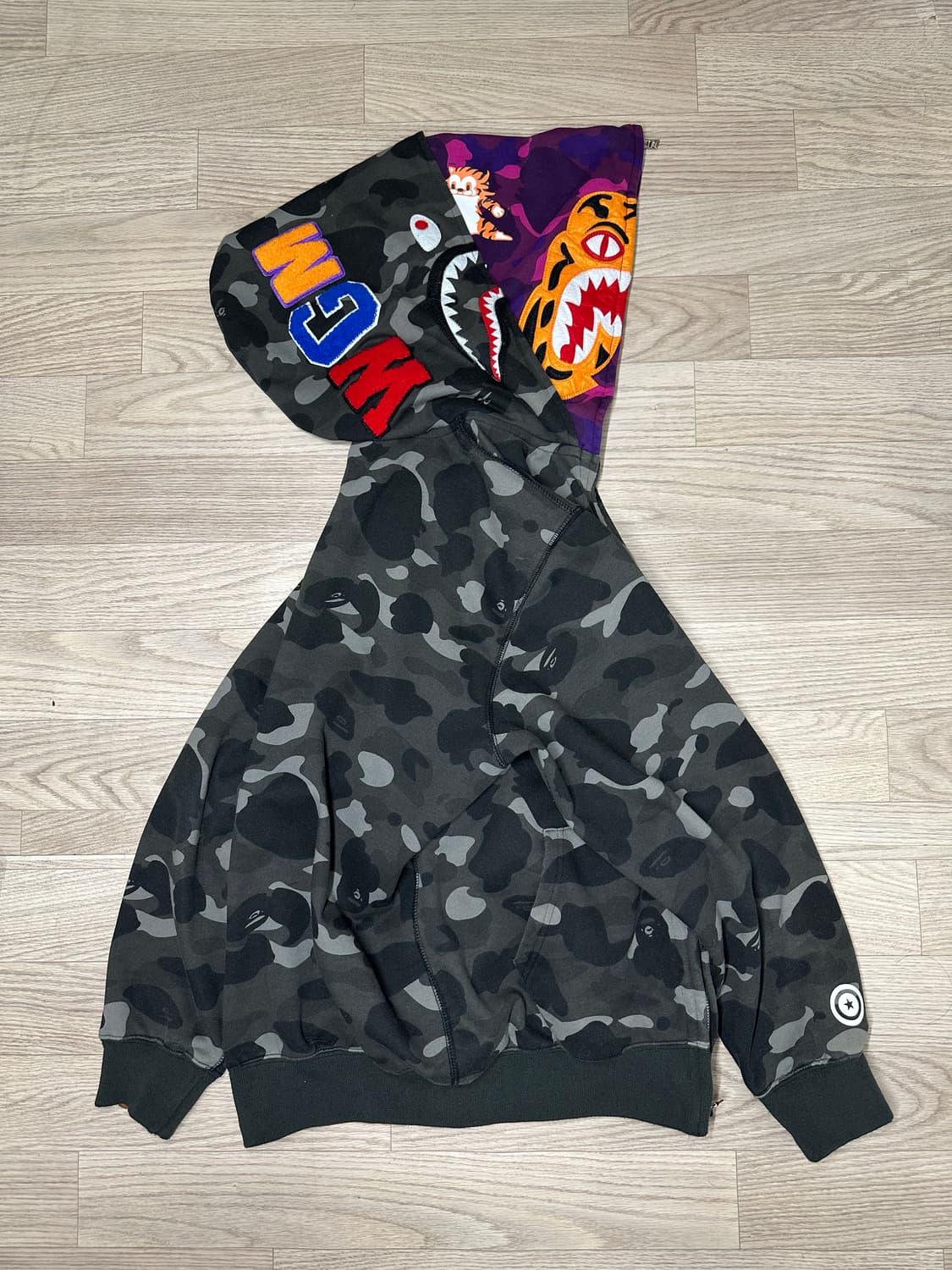 베이프 BAPE 카모 샤크 후드집업 XL 상품이미지2