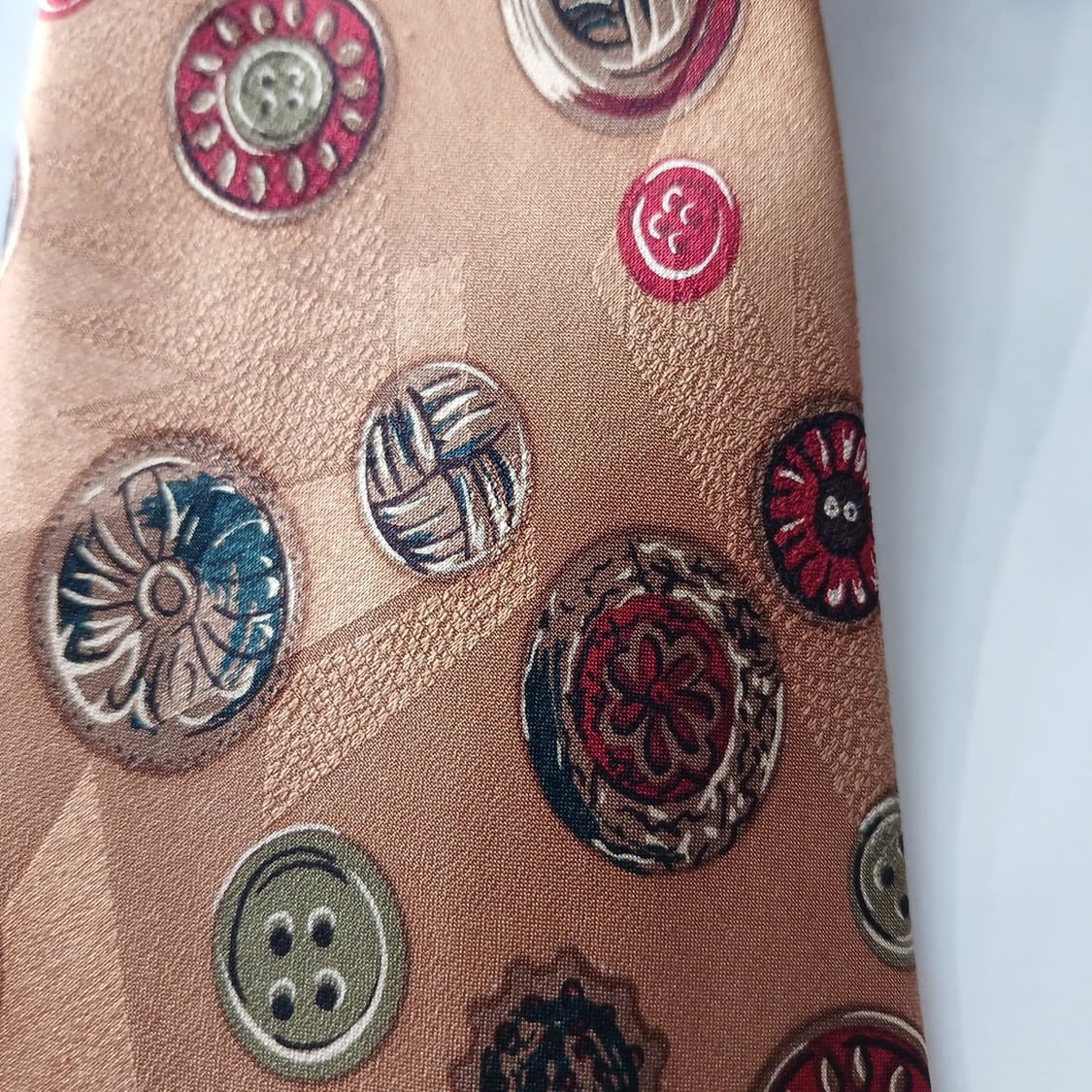 세루티 실크 골드 버튼 패턴 넥타이 9.3cm A등급 A18824
 상품이미지6