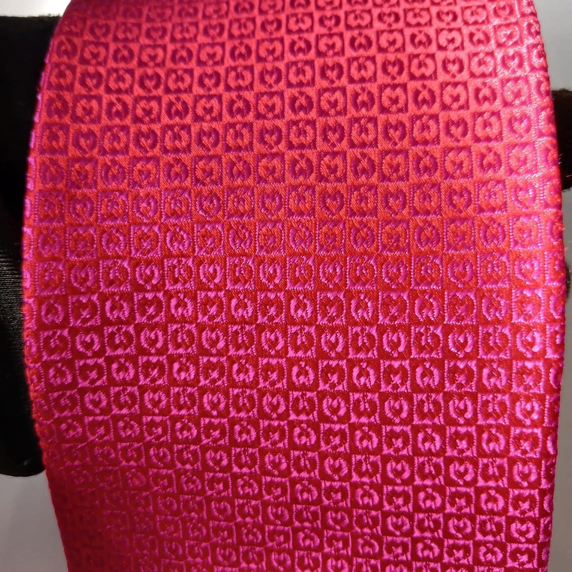 밀라숀 실크 핫핑크 로고 패턴 넥타이 8.8cm A+등급 A19754 상품이미지8