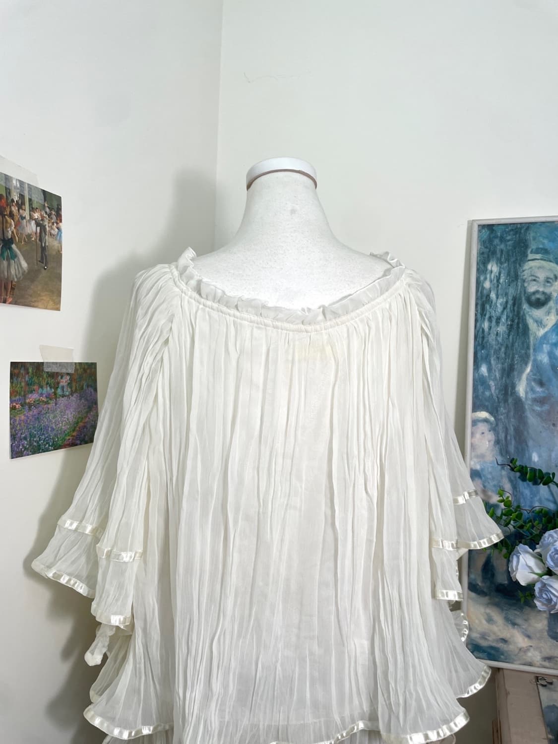 SNIDEL ivory crease lace-up cape blouse 상품이미지4