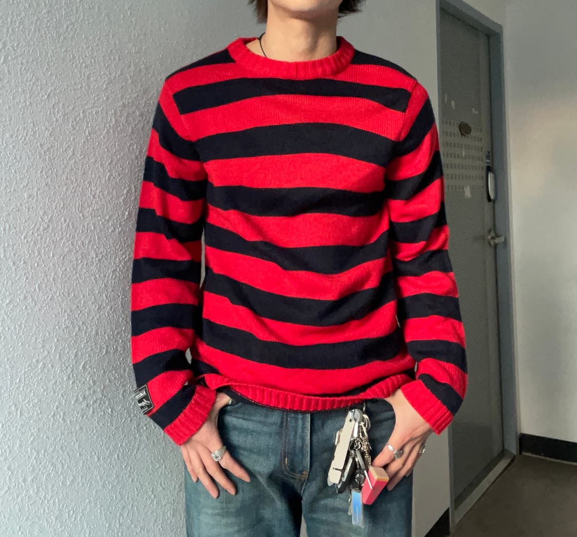 레드스트라이프 커트코베인 니트 상품이미지2