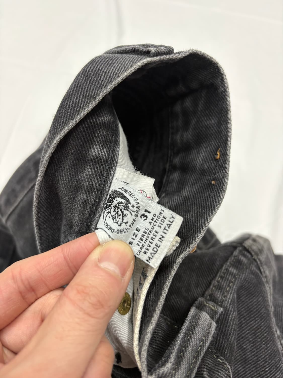 디젤 인더스트리 블랙 빈티지 데님 팬츠 상품이미지4