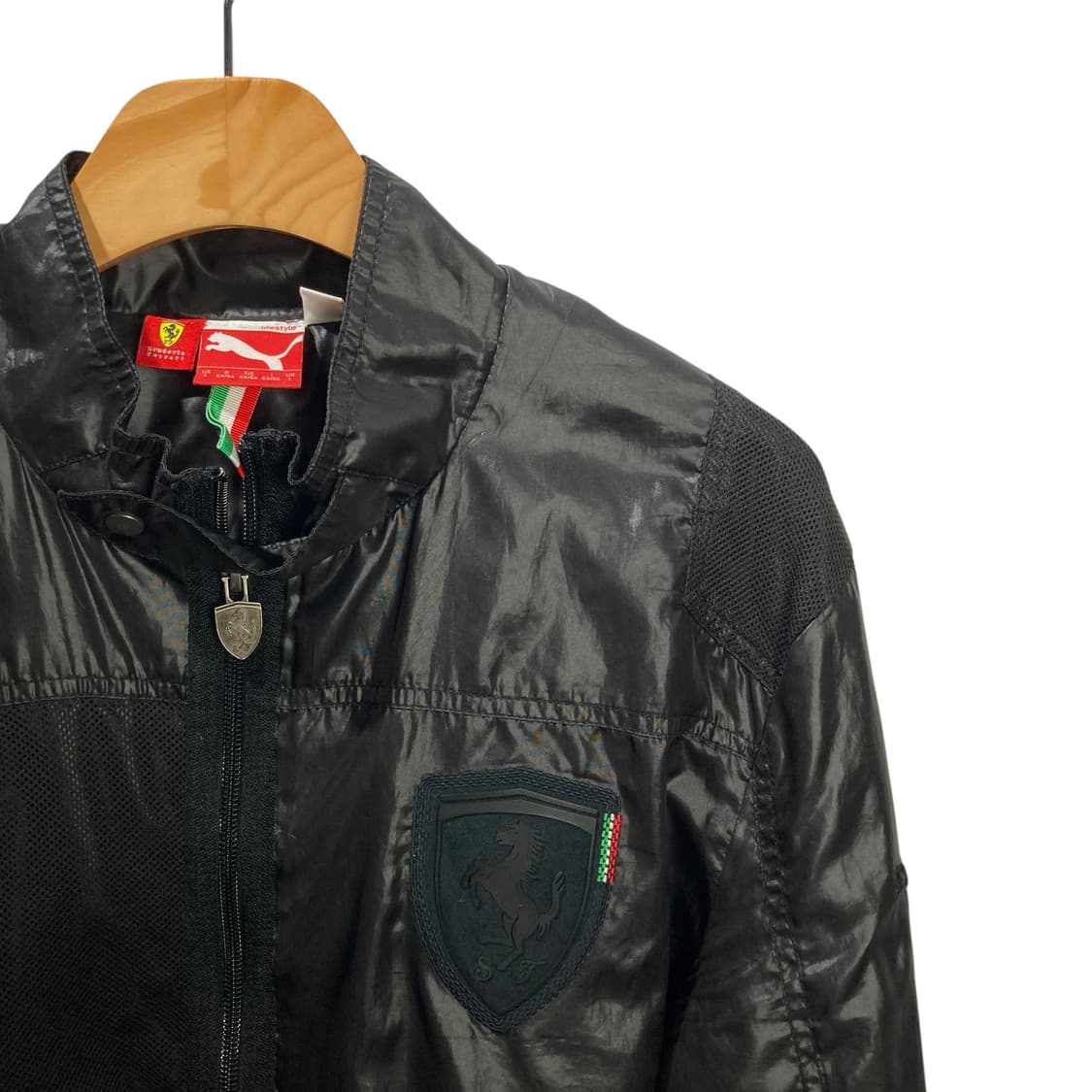 푸마x페라리 블랙 자켓 상품이미지3