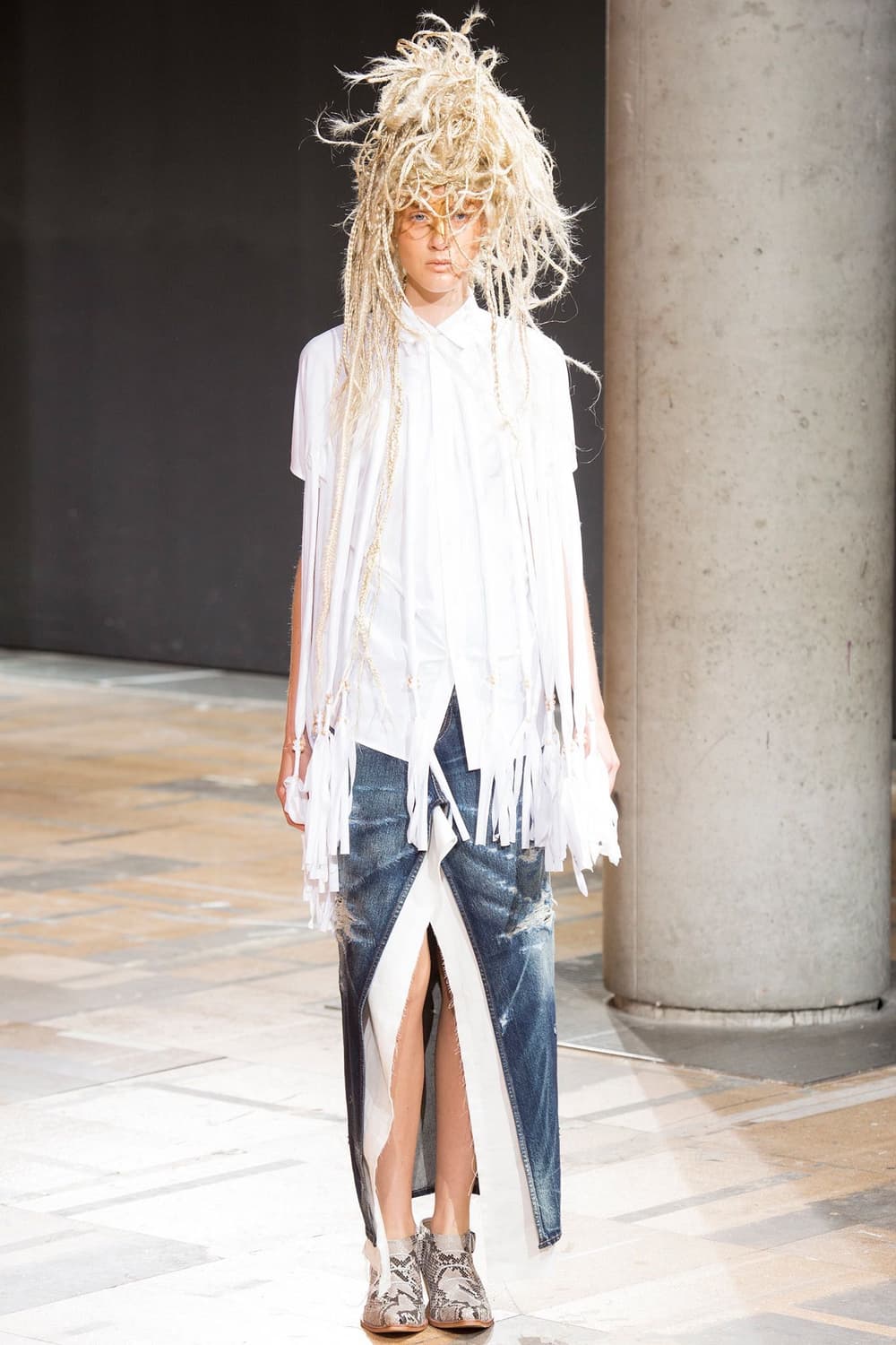 Fringe Asymmetry Blouse 상품이미지1