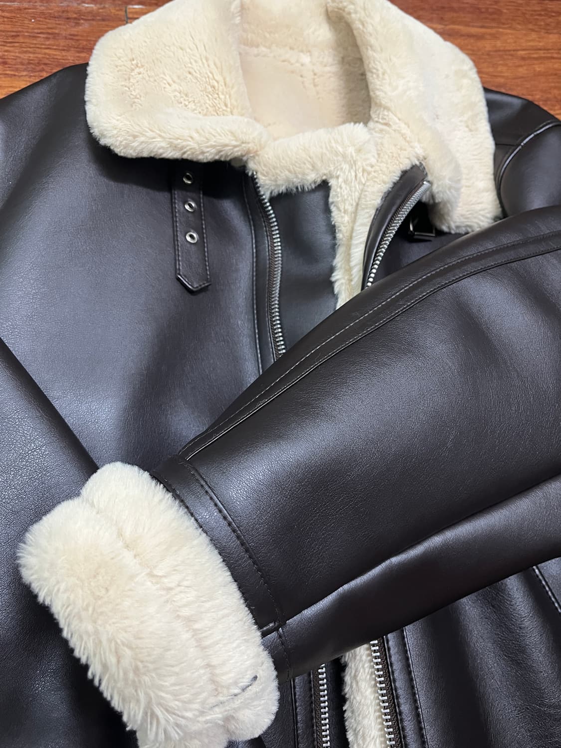 스페로네 B3 무스탕자켓 상품이미지3